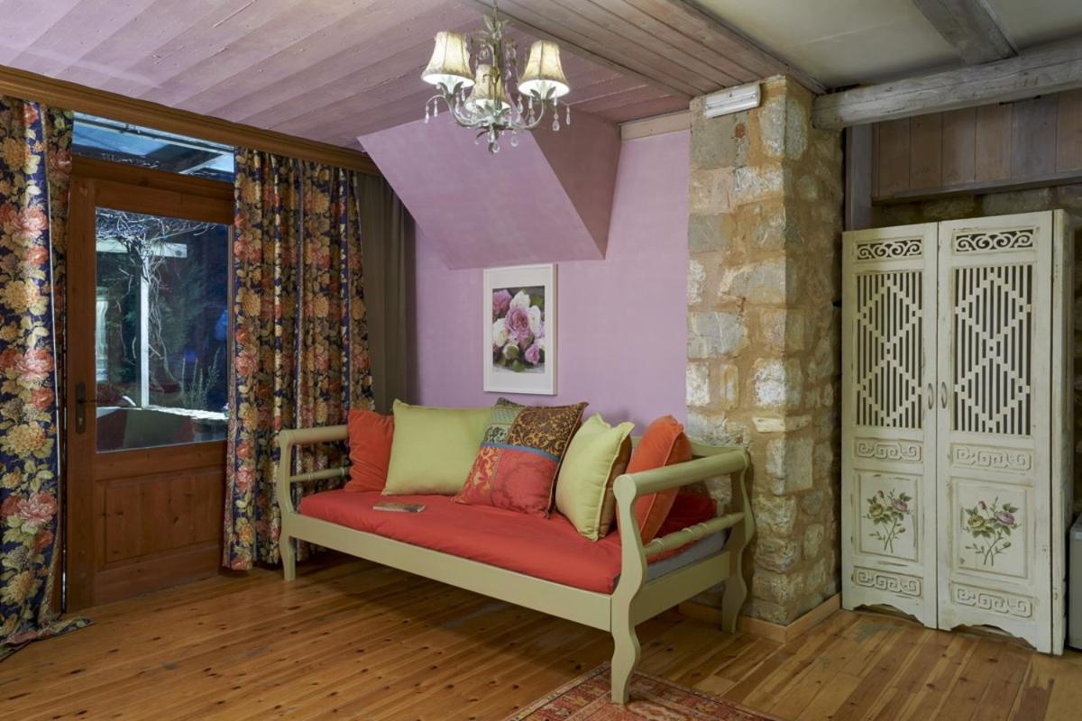 Country house Elaion