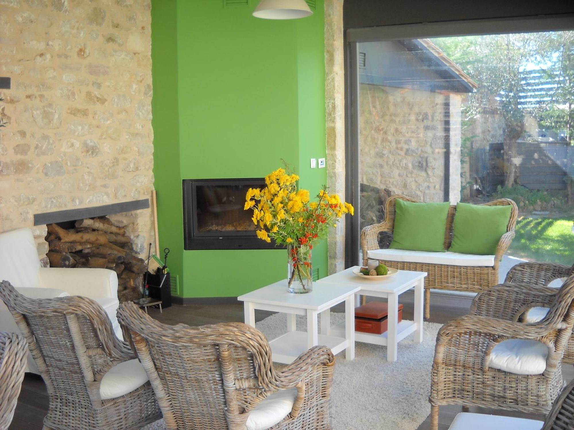 Elaion Country house *